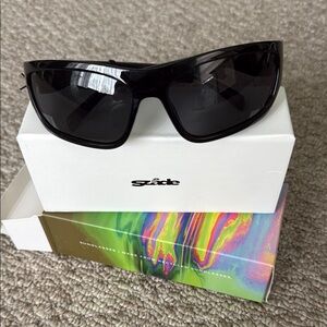 SZADE POLARIZED BLACK SUNGLASSES